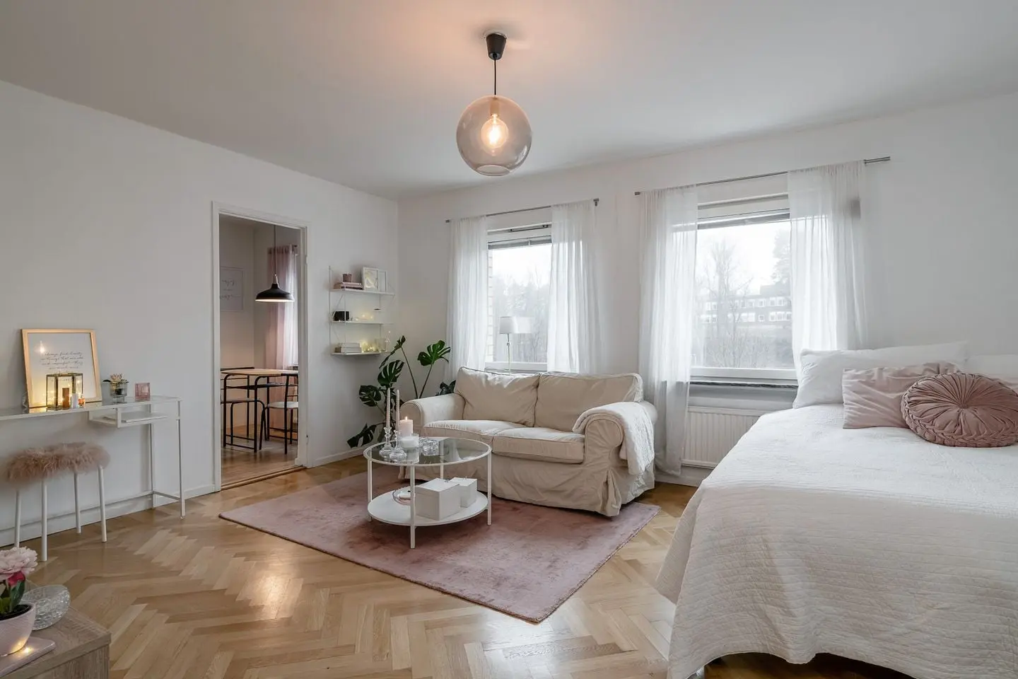 Bild 1 av 17 på Jupitervägen 1