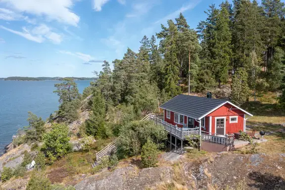 Bild 1 av 21 på Ekholmen 7