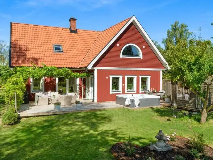 House, 7 rooms, 173 m²