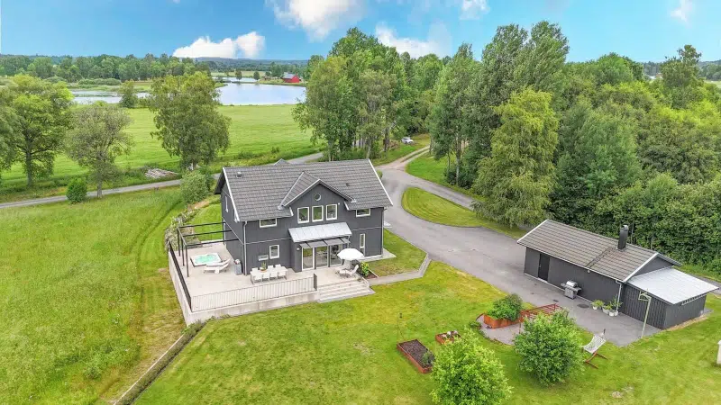 Villa, 6 rum, 224 m² i Vrigstad