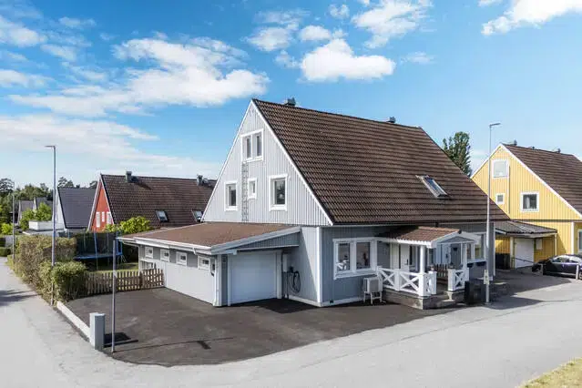 House, 4 rooms, 105 m² in Kungsängen