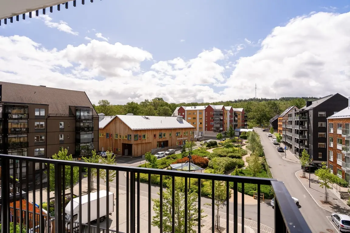 Bild 1 av 4 på Tellusgatan 3
