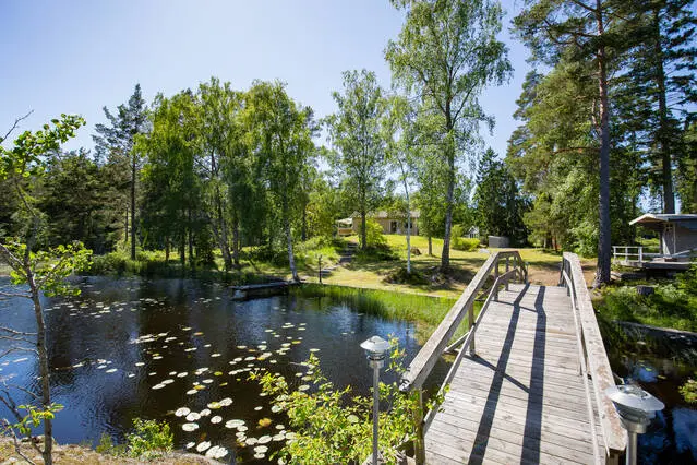 Bild 1 av 21 på Uddvägen 25
