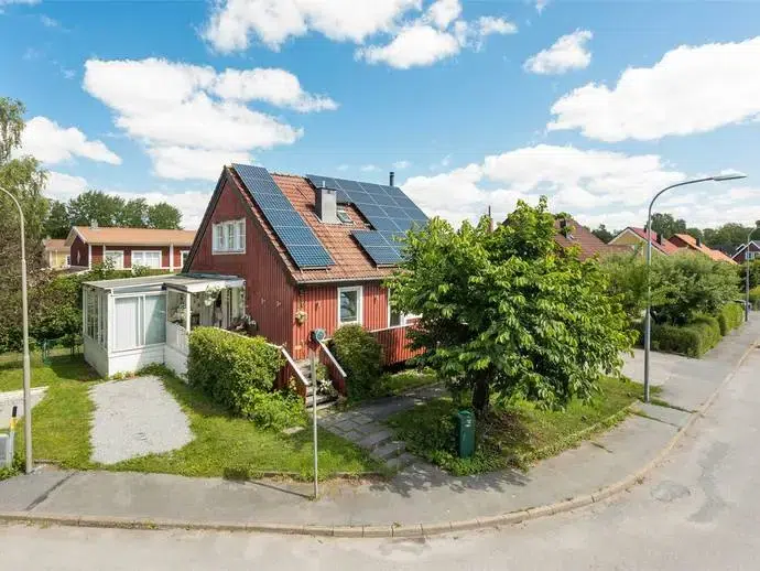 Villa, 7 rum, 144 m²
