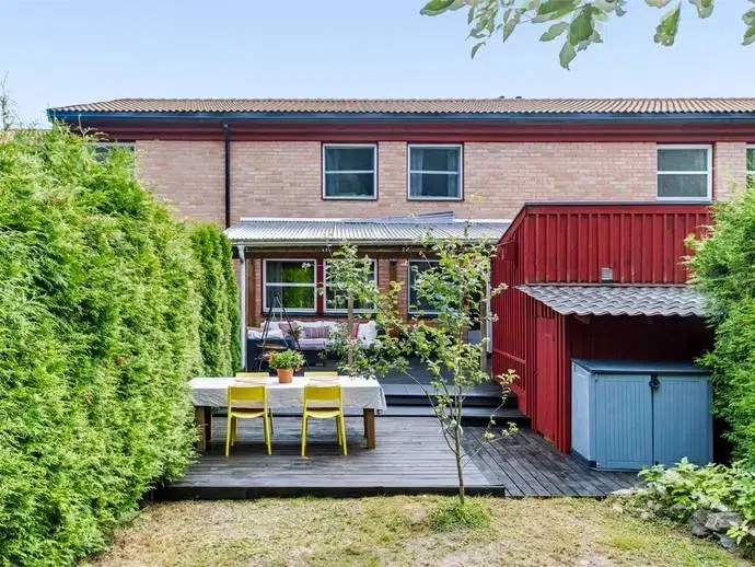 Apartment, 5 rooms, 119 m²
