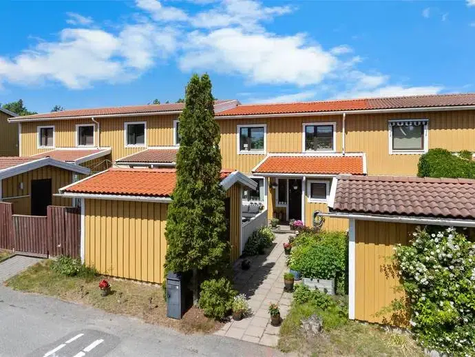House, 4 rooms, 117 m²