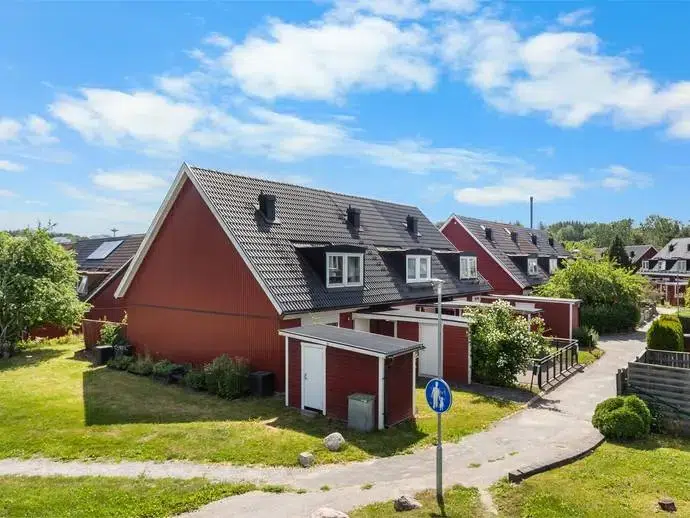 House, 4 rooms, 102 m²