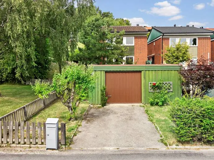 Bild 1 av 21 på Fridhemsvägen 32
