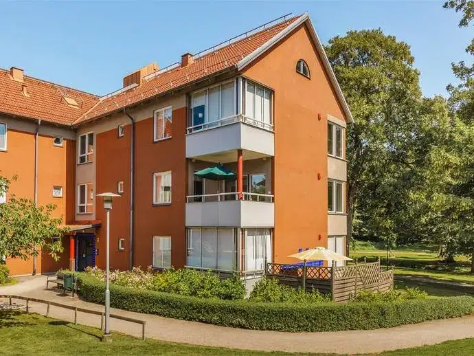 Apartment, 4 rooms, 101 m²