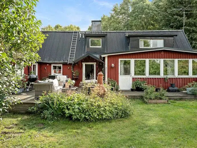 House, 6 rooms, 143 m²
