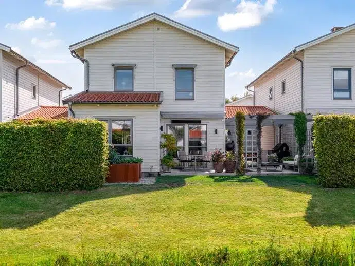 Villa, 5 rum, 130 m²