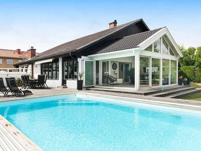 Villa, 5 rum, 167 m²