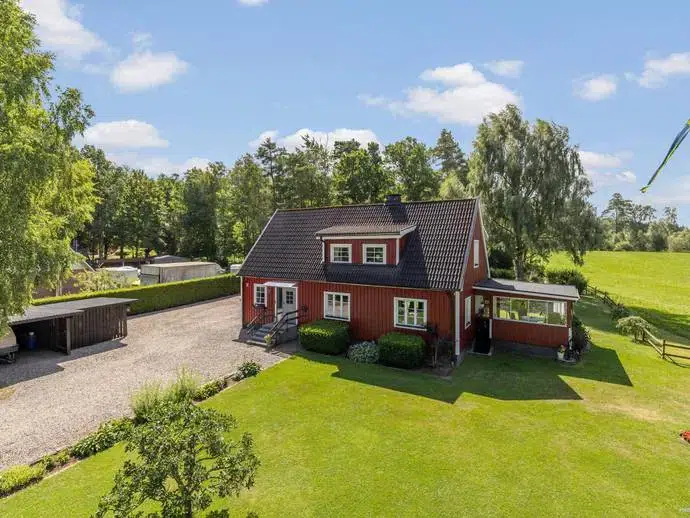 House, 6 rooms, 161 m²