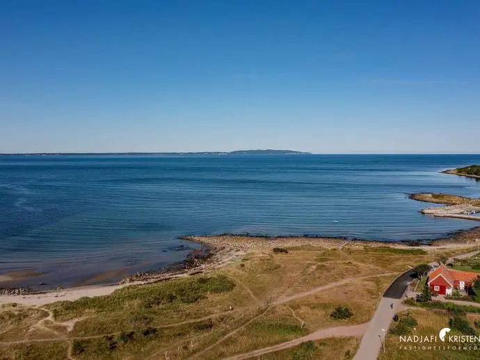 Bild 1 av 21 på Magnarps strandväg 17A