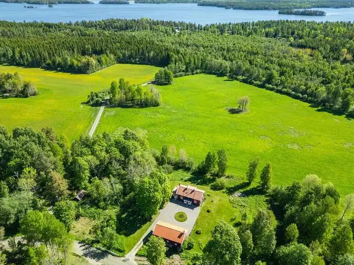 Villa, 6 rum, 141 m²