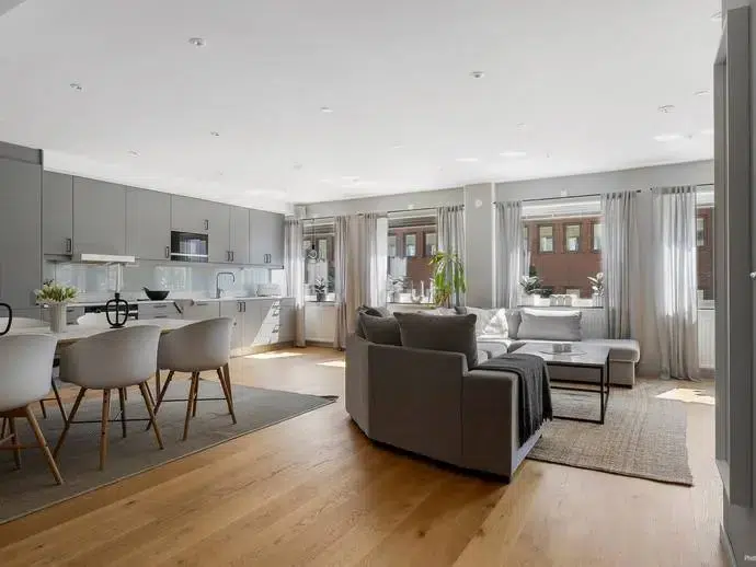 Apartment, 4 rooms, 103 m²