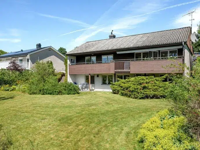 House, 6 rooms, 193 m²