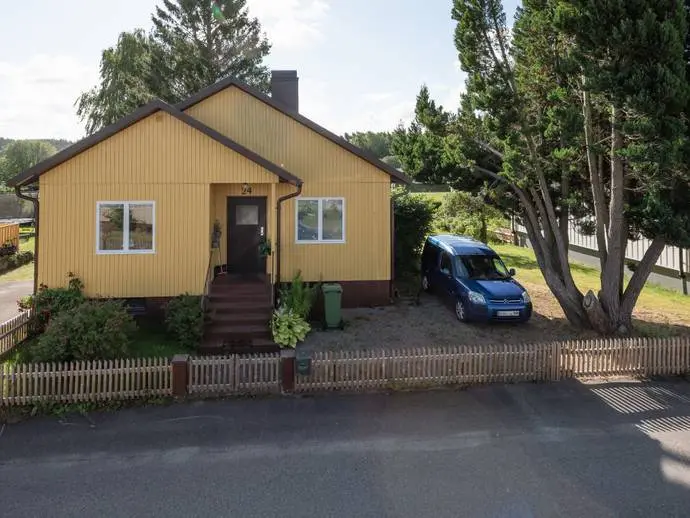 Bild 1 av 20 på Kanalgatan 24