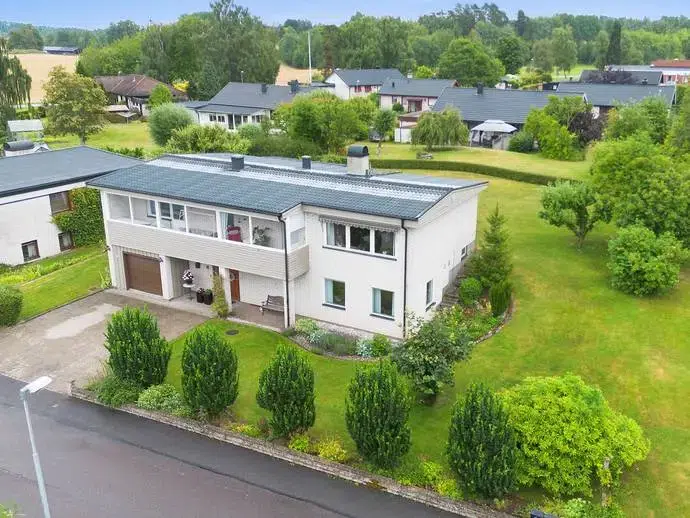 House, 6 rooms, 156 m²