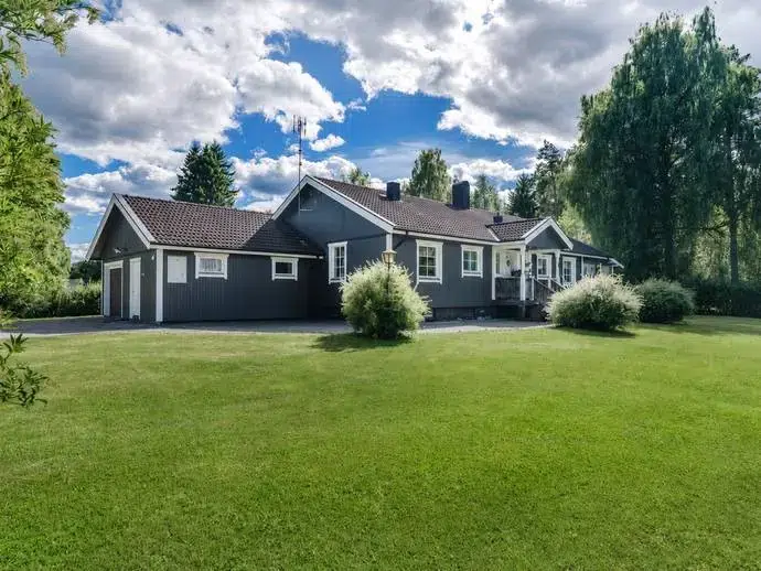 Villa, 7 rum, 114 m²