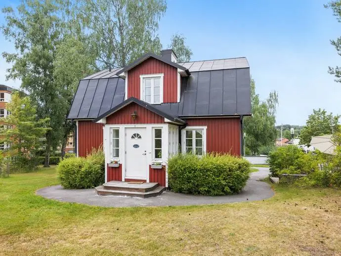 Bild 1 av 21 på Äppelvägen 1