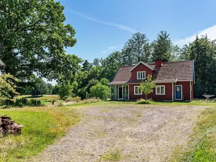 Farm, 6 rooms, 138 m²