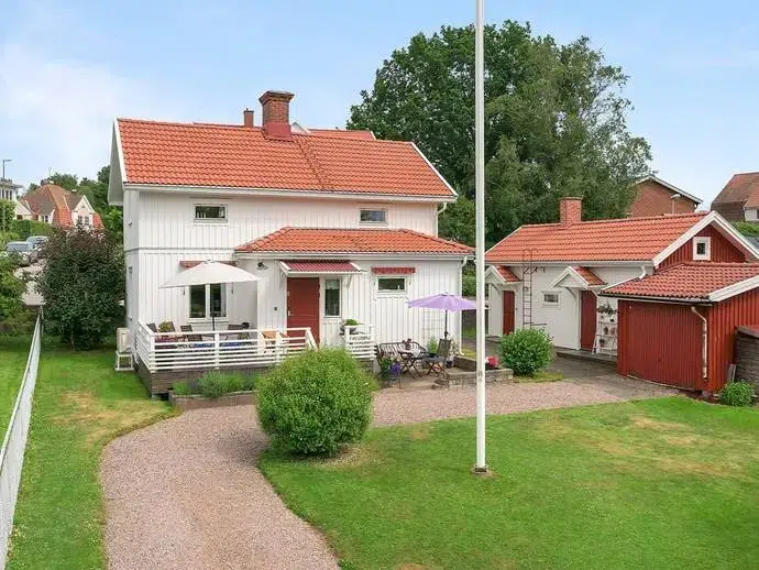 House, 3 rooms, 92 m²