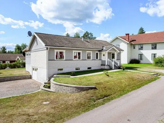 House, 5 rooms, 109 m²