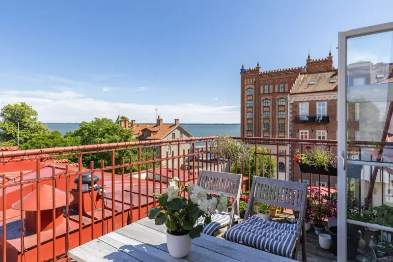 Apartment, 4 rooms, 108 m²