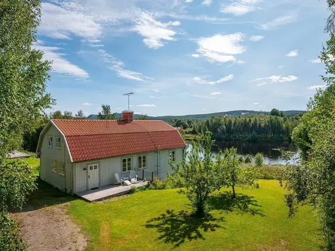 Villa, 6 rum, 200 m²