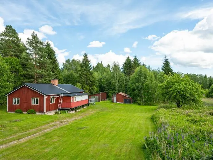 Bild 1 av 16 på Romsenvägen 22