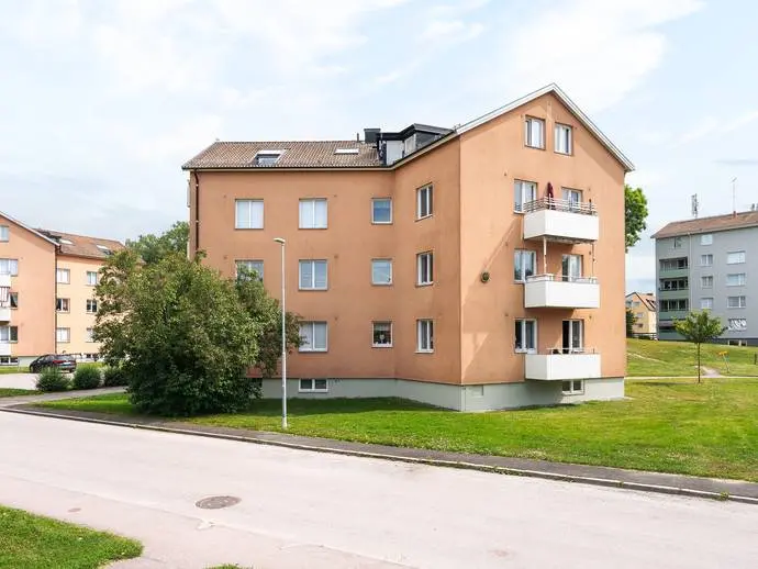 Image 1 of 21 of Lövboåsvägen 7