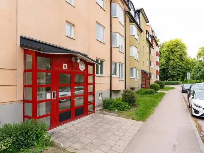 Apartment, 3 rooms, 84 m²