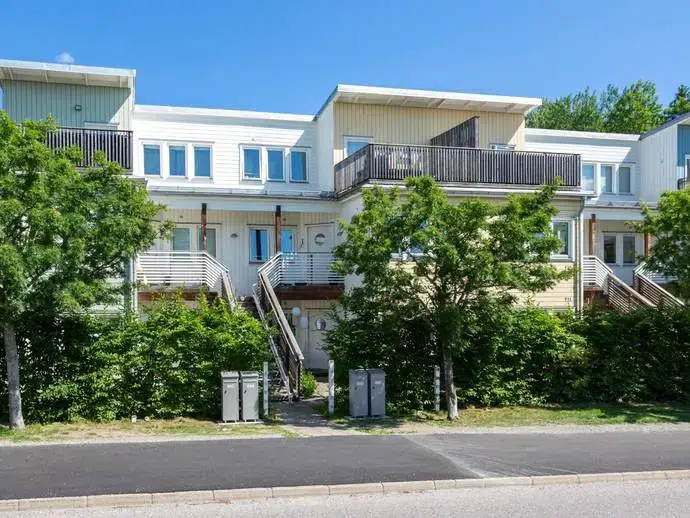 Apartment, 5 rooms, 114 m²