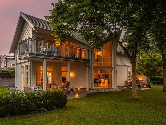 House, 6 rooms, 192 m²