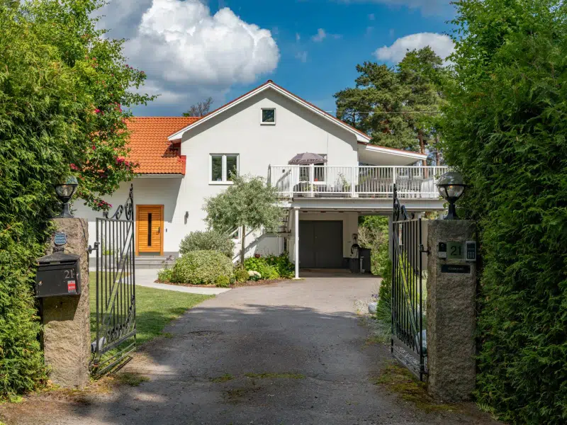 Villa, 12 rum, 322 m²