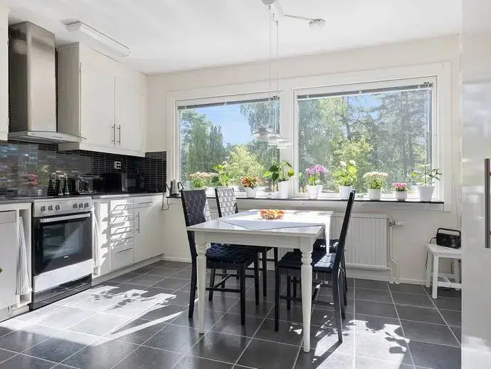 Apartment, 2,5 rooms, 75 m²