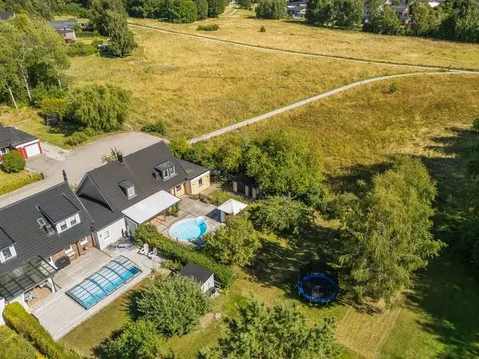 Villa, 7 rum, 160 m²