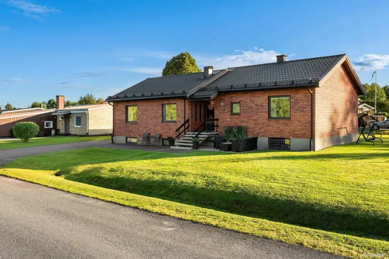 Villa, 7 rum, 104 m² i Trångfors