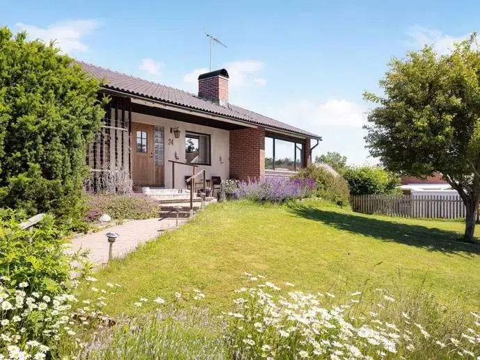House, 5 rooms, 100 m²