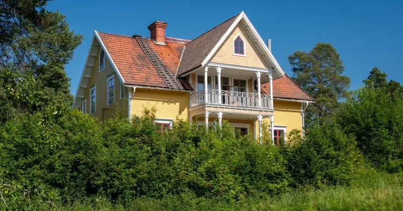 House, 11 rooms, 262 m² in Bollstabruk