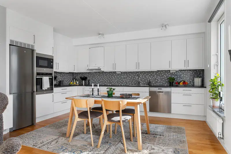 Apartment, 2 rooms, 55 m²