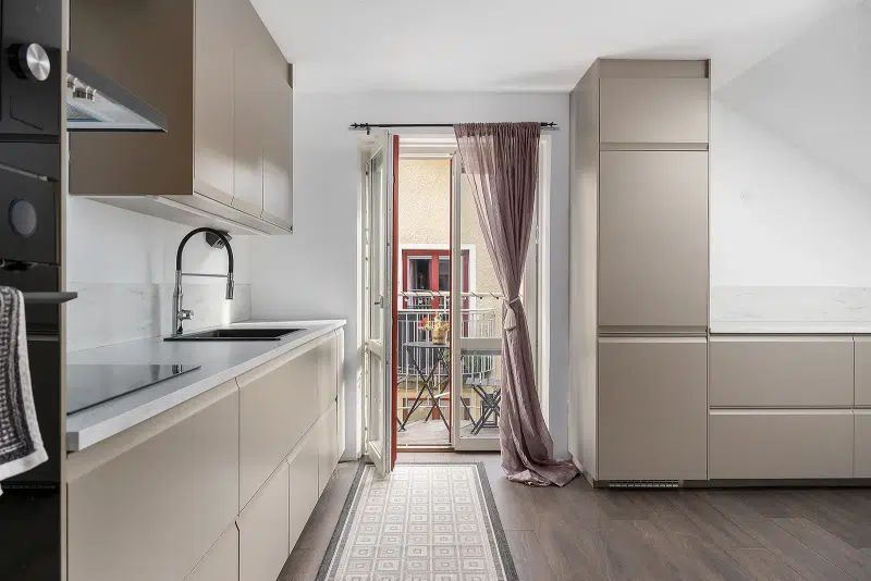 Apartment, 2 rooms, 64 m²
