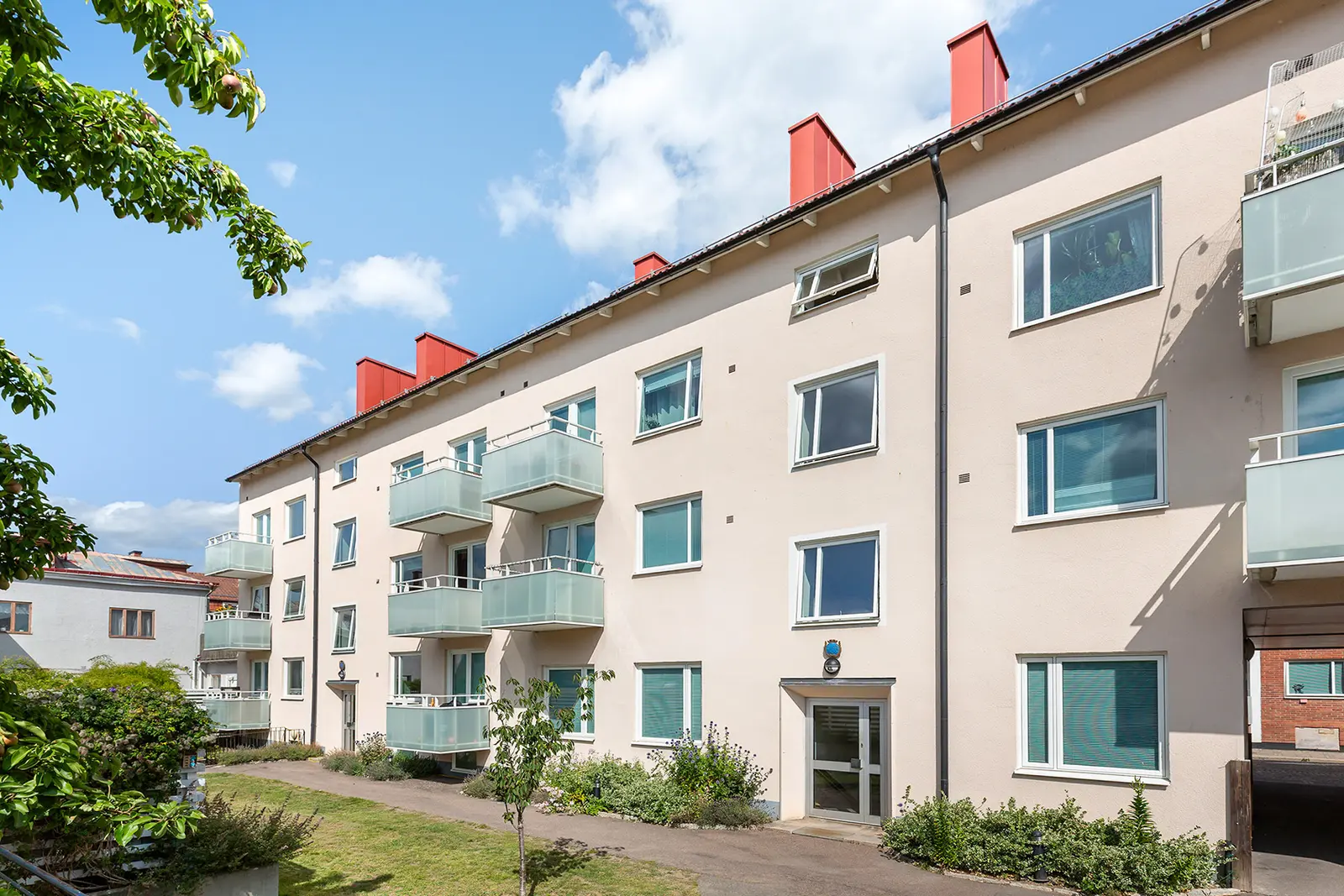 Bild 1 av 6 på Mellangatan 4B
