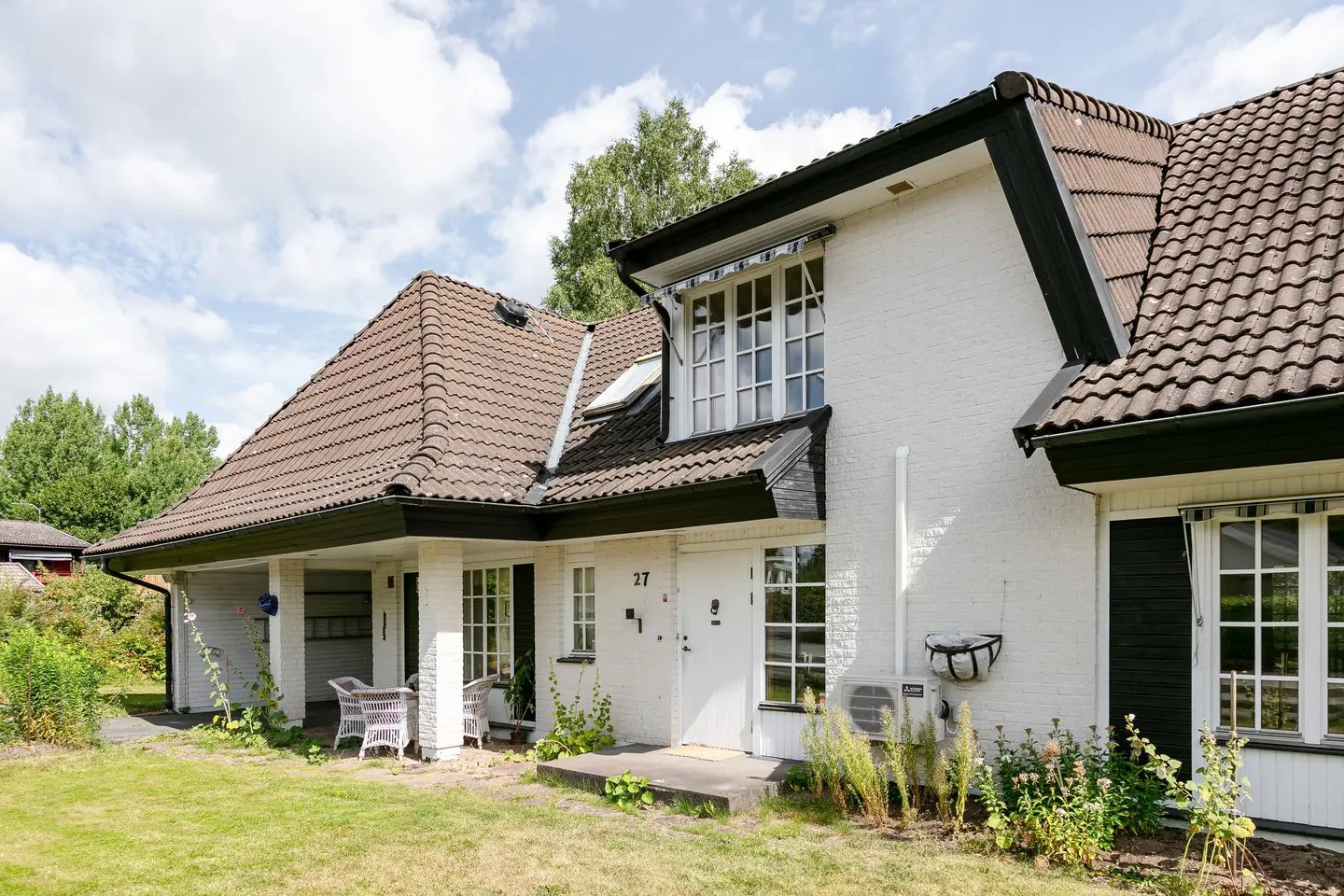 Image 1 of 6 of Valbäcksvägen 27