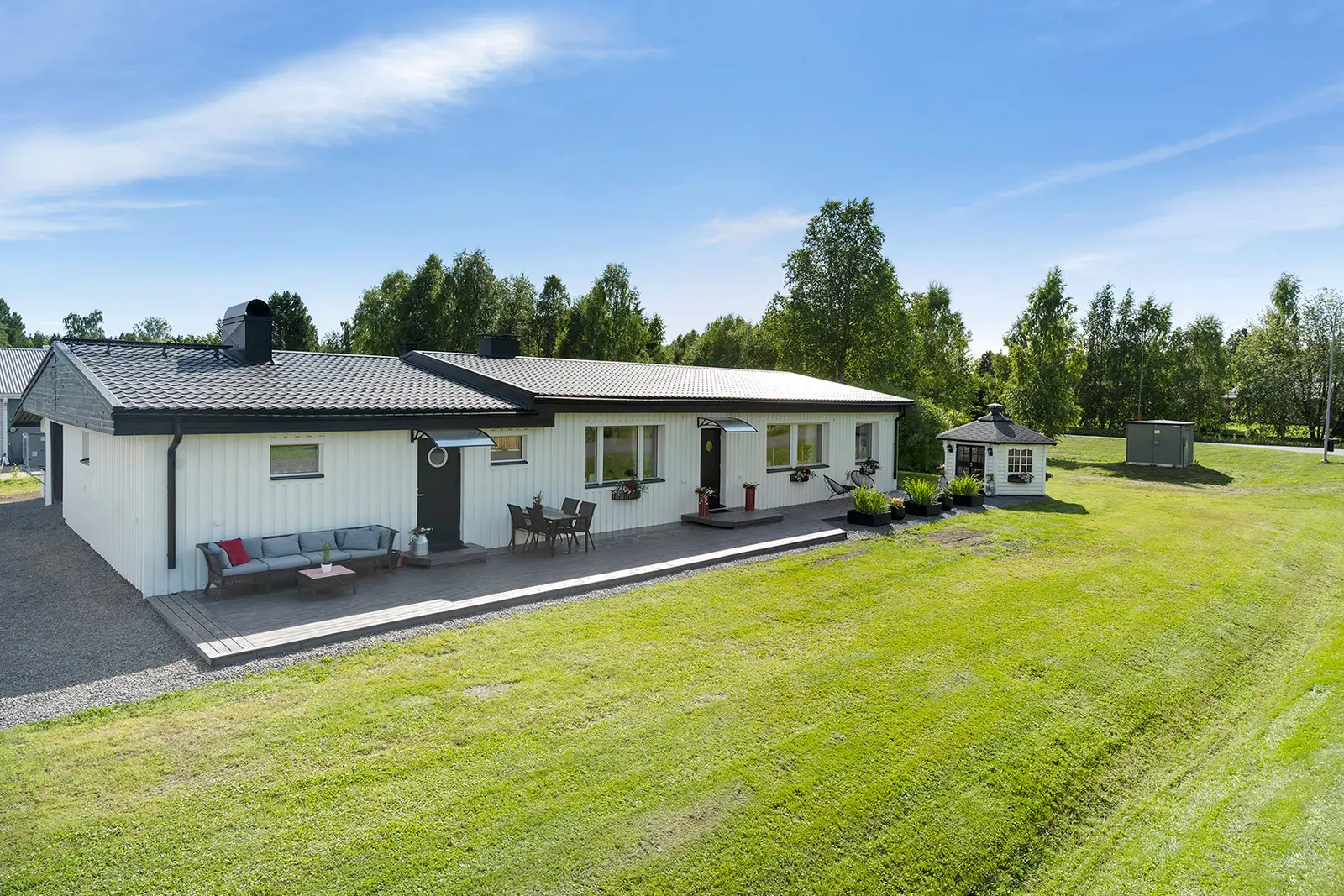 Bild 1 av 6 på Rapsvägen 2