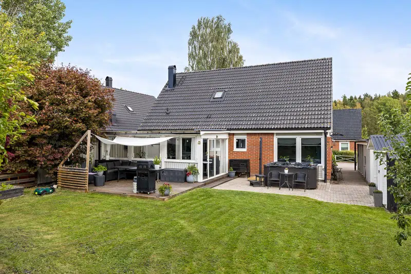 House, 6 rooms, 143 m²
