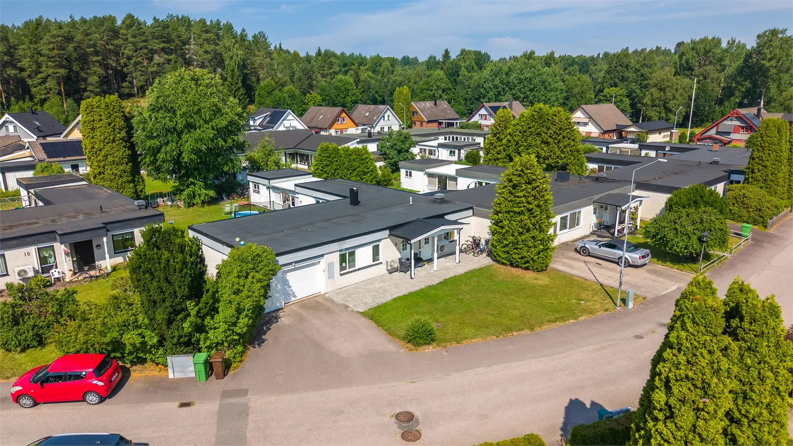 Bild 1 av 6 på Virvelgatan 8