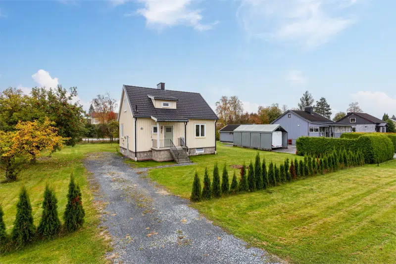 House, 3 rooms, 90 m²