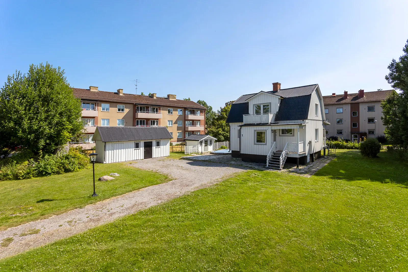 Image 1 of 6 of Skördevägen 1